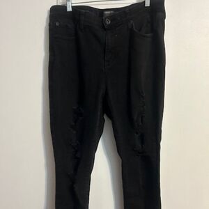 Torrid Black Premium stretch distressed 5 pocket Sky High Skinny jeans, size 16R